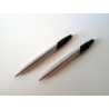 Deux stylos clic argent